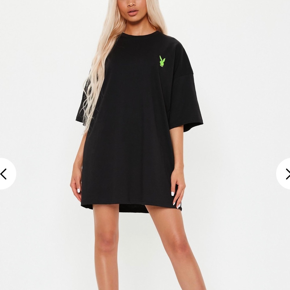 Playboy Oversized Repeat Slogan Dress - Picture 2 of 5